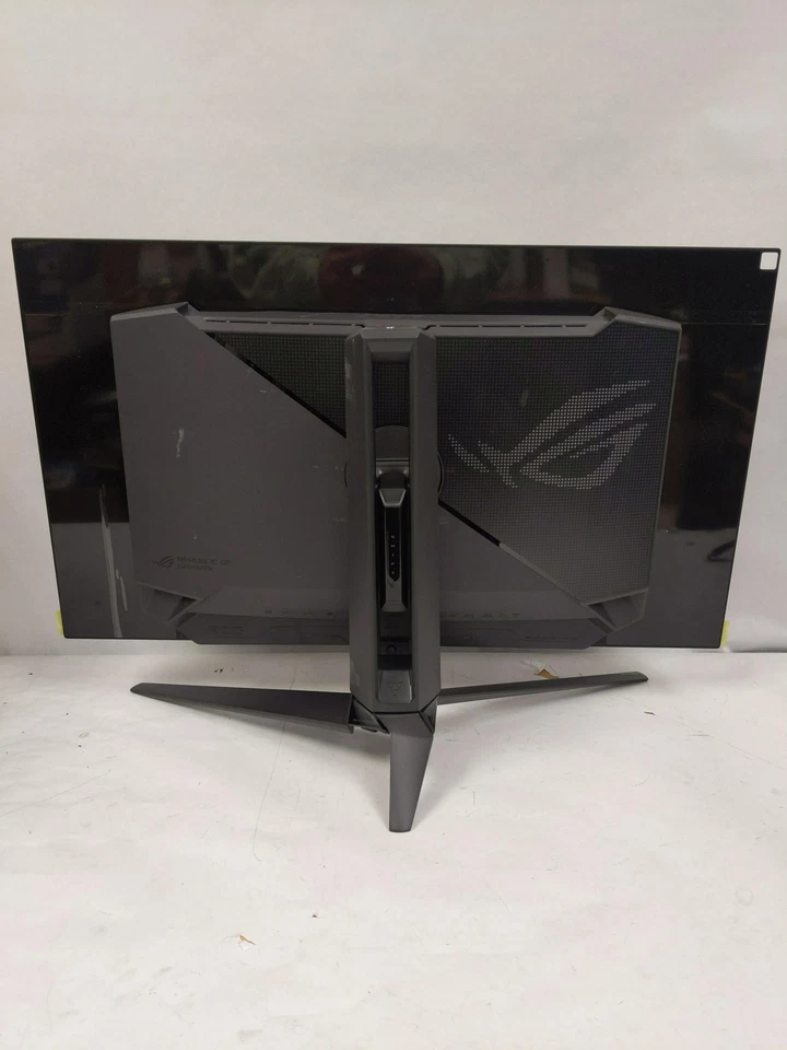 Asus Rog Swift 32” 4k Oled Gaming Monitor (pg32ucdp) - Woled, Dual Mode (4k - Image 3 of 4