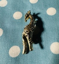 Vintage Gerry’s Jewelry Mother Giraffe Rhinestone ? Eye  Gold tone Pin Brooch