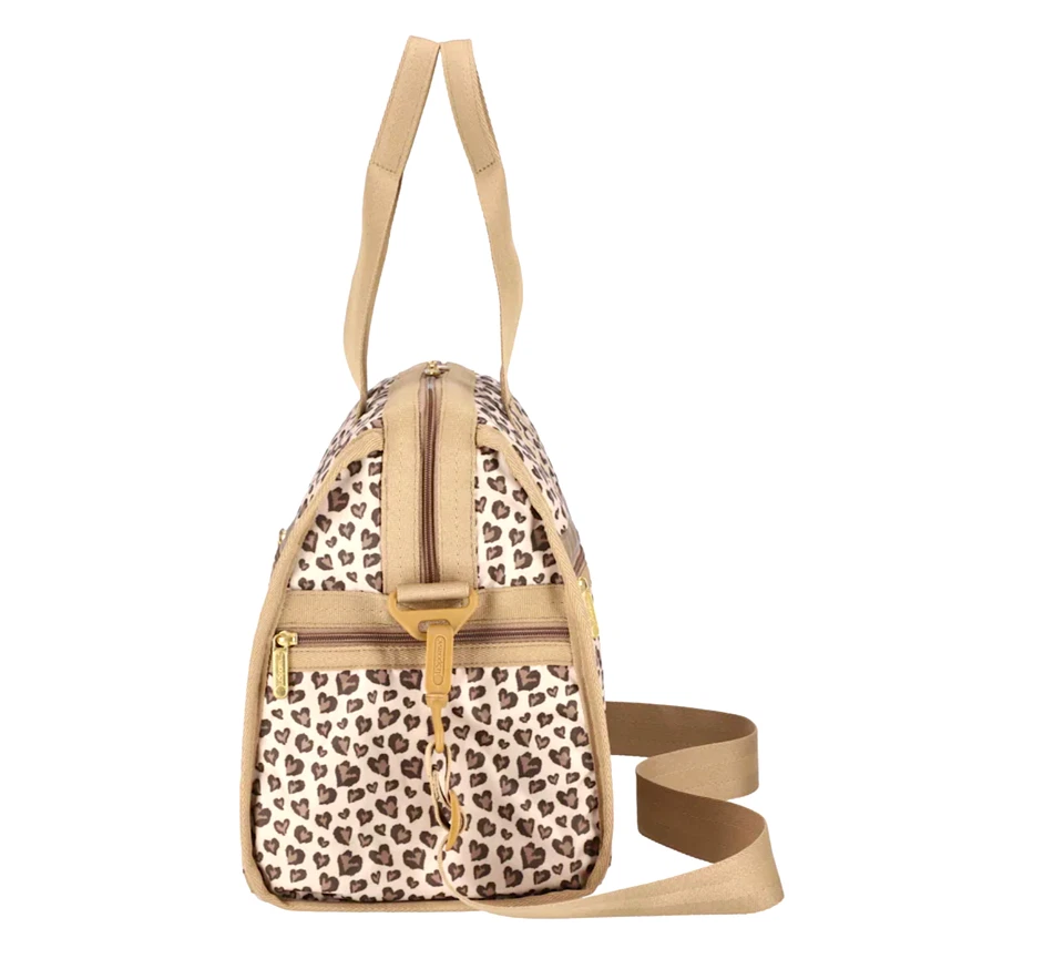 LeSportsac Latte Corazón Leopardo Marrón Deluxe Medio Fin de Semana, Tonos Tierra, Nuevo con Etiquetas Foto 3 de 4