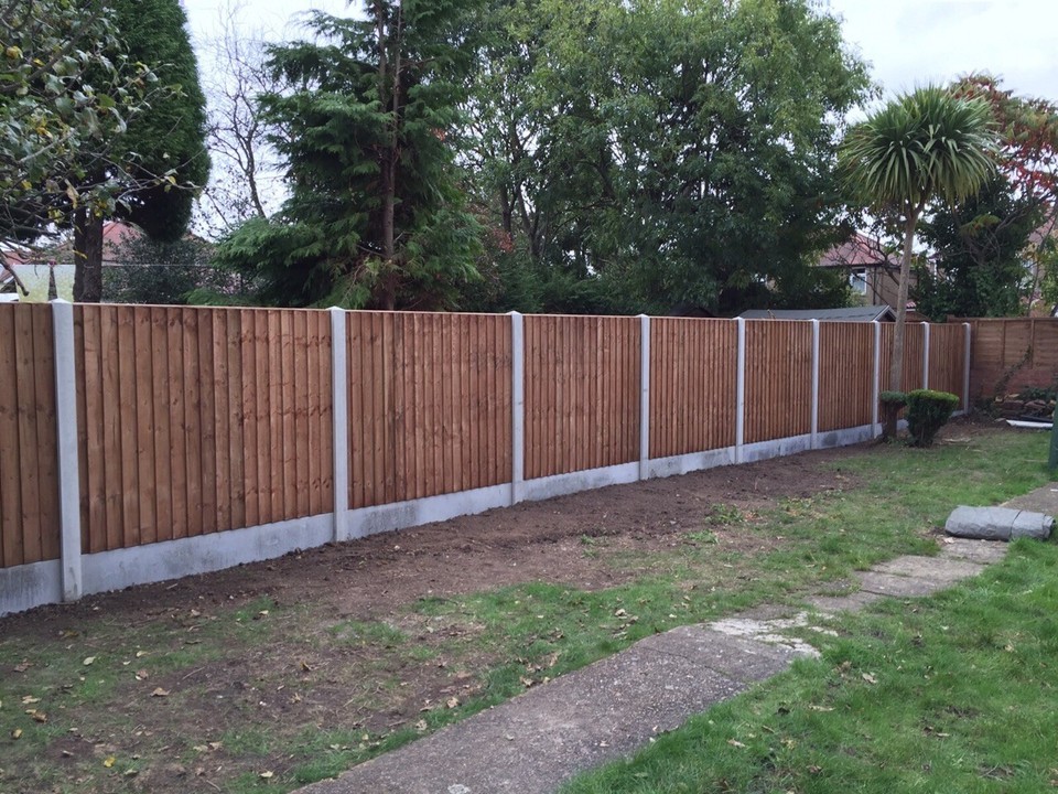 Smooth concrete slotted fence post 2.4m **** | eBay UK