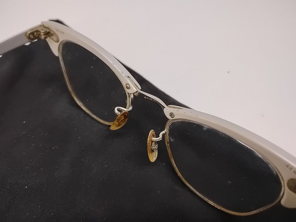 Vintage 1950s-60s Cat Eye Glasses American Optical Etched Vintage 1950s-60s Cat Eye Glasses American Optical Etched