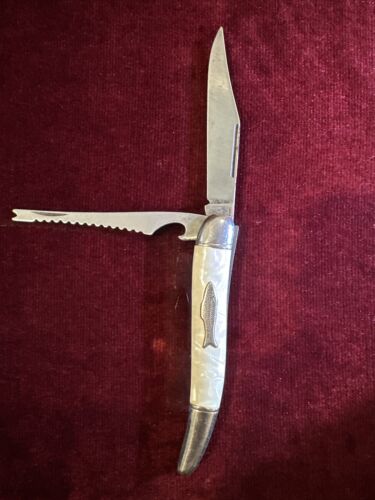 Vintage Imperial 2-Blade Folding Toothpick Fish Scaler Pocket Knife MOP