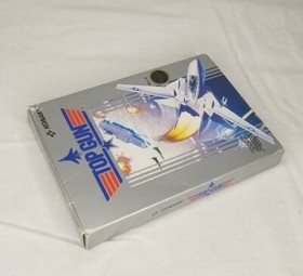 Nintendo NES Top Gun 5 tornillos en caja completa con caja manual completa Rev-A 