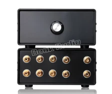 Passive 4-IN-1-OUT Stereo RCA Audio Splitter / Switcher Box Selector Mini Preamp