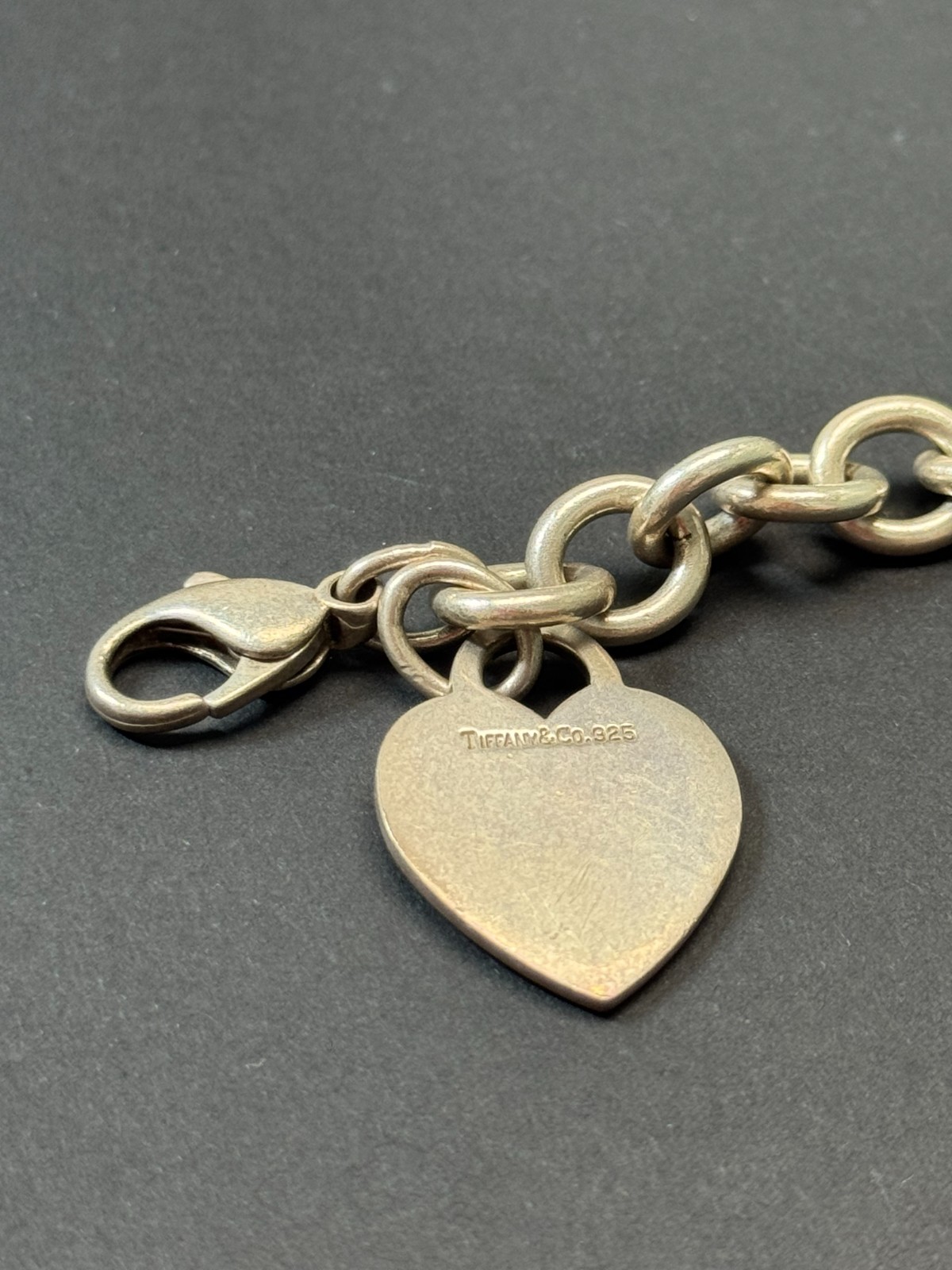 TIFFANY & CO STERLING SILVER 925 HEART CHARM LINK BRACELET image 2