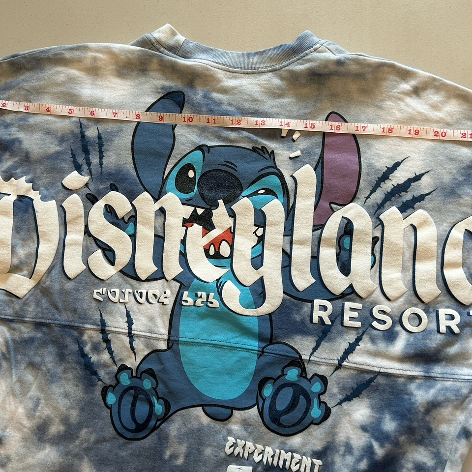 Camiseta Disneyland Resort Stitch Experiment 626 Spirit Adulto S Azul Tie Dye Vacay Foto 3 de 4