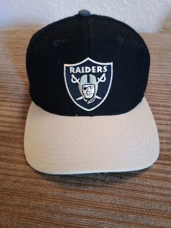 Vintage Oakland Raiders Starter Wool Snapback Sports Hat NFL 90s Black Gray