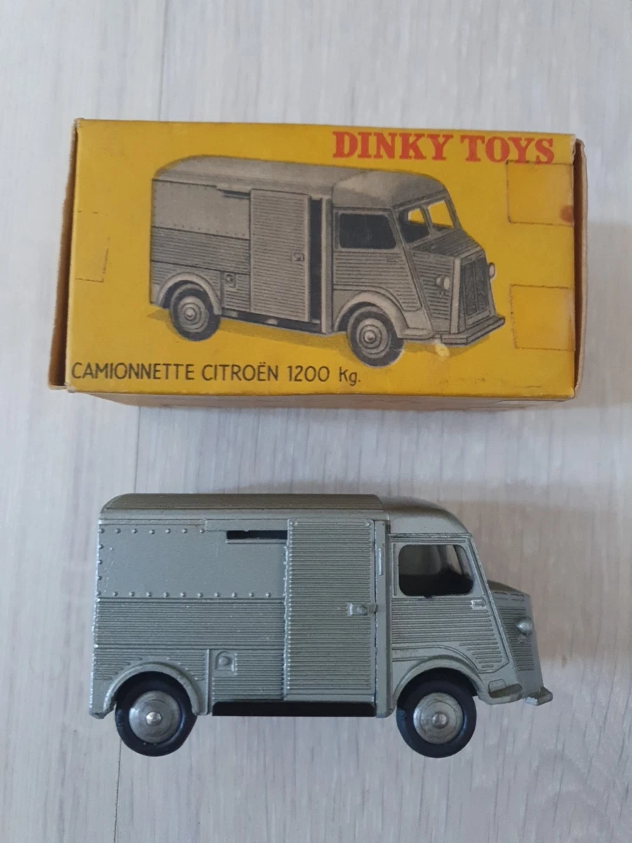 Camp Depreux Caserne Dépannage Dinky 1/43ème - Bon état 20x30cm Années 50/60