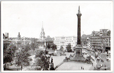 UK England London Trafalgar Square 1910 Nelsons Column Lions Fountain Postcard