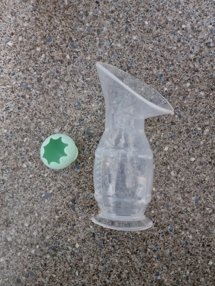 Silicone Baby Breastfeeding Manual Breast Milk Pump Collector Feeding Suction - Image 2 of 3