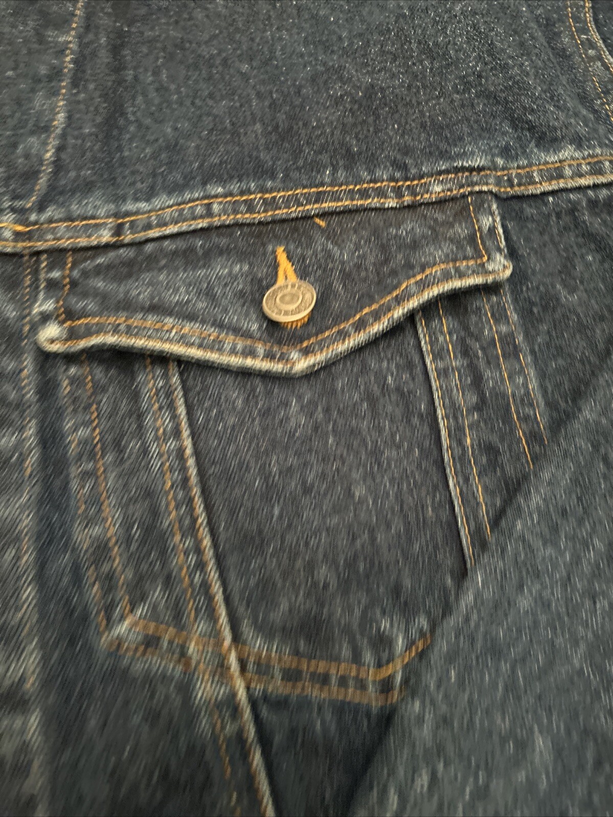 Picture 4 of 5