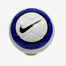 BLUE RARE NIKE TOTAL 90 AEROW  SWIFT 2005/06 PREMIER LEAGUE MATCH BALL SIZE 5