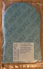 St. Tropez Prep  Maintain Dual Sided Velvet Luxe Applicator Mitt.