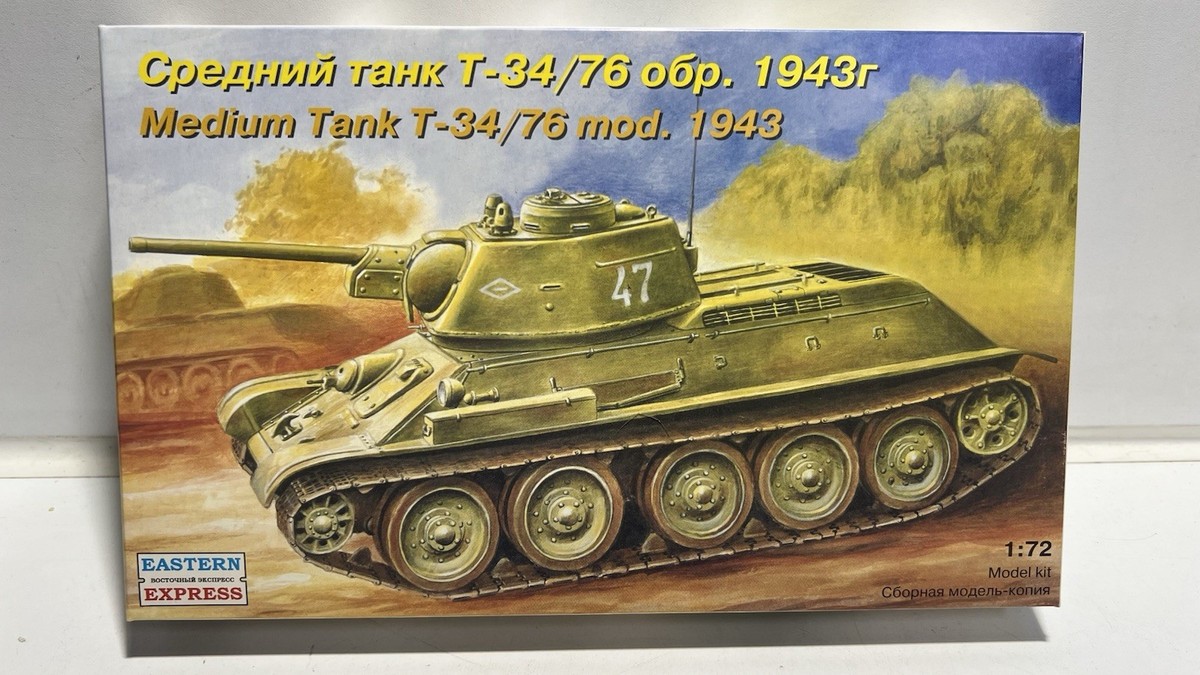 1/72 Eastern Express Medium Tank T-34/76 mod. 1943 #72051 Open Box