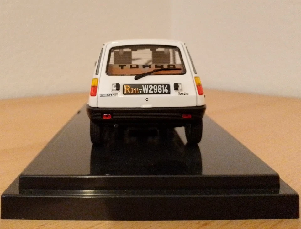 RENAULT 5 ALPINE TURBO, 1982, METRO-MODELS, 1:24, WEISS, MODELL  NEUWERTIG. - Bild 3 von 4