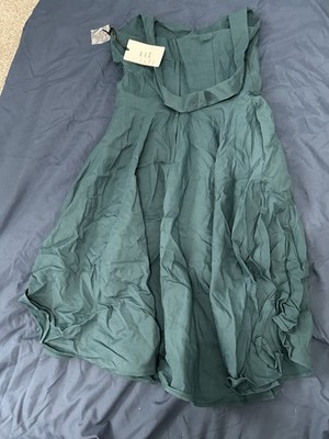 Unique Vintage Women s Size Large Halter Top Dress  New With Tags B51