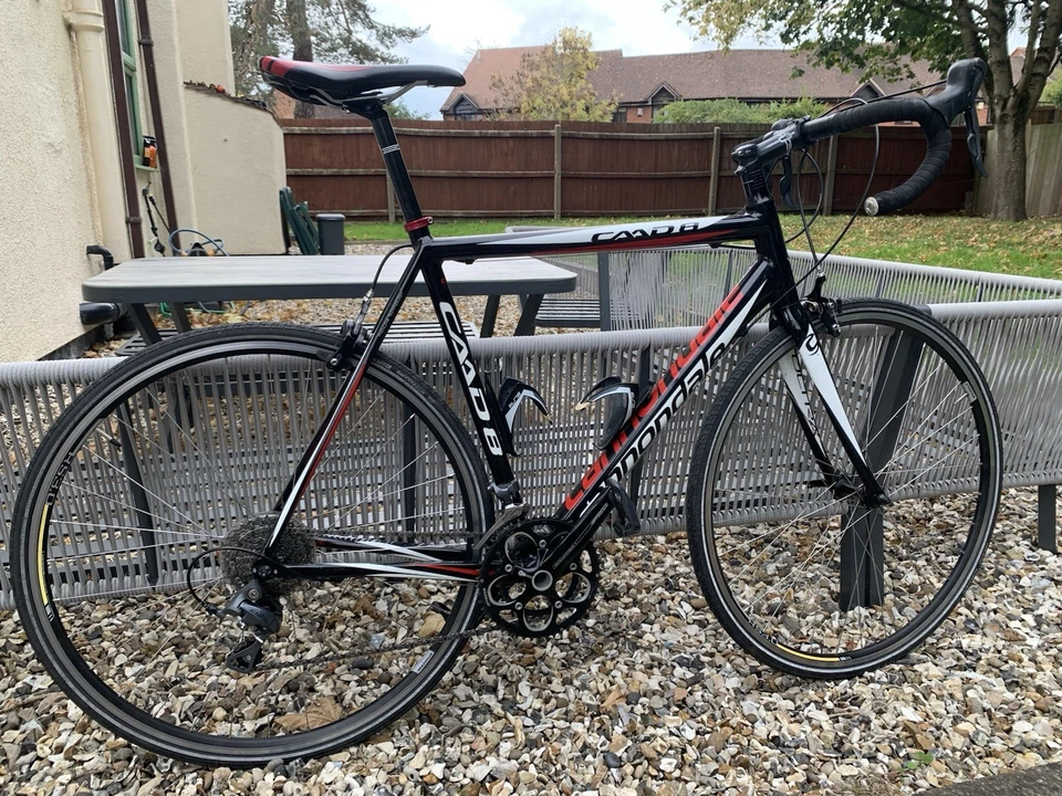 Cannondale CAAD8 Aluminium Road Bike 56cm L Shimano Claris Caliper Black/Red, photo 1 of 5