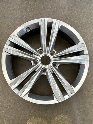 2019-2021 Volkswagen Jetta Wheel, Dark Grey, 17x7, Part#5GM601025AK2ZT, #70046