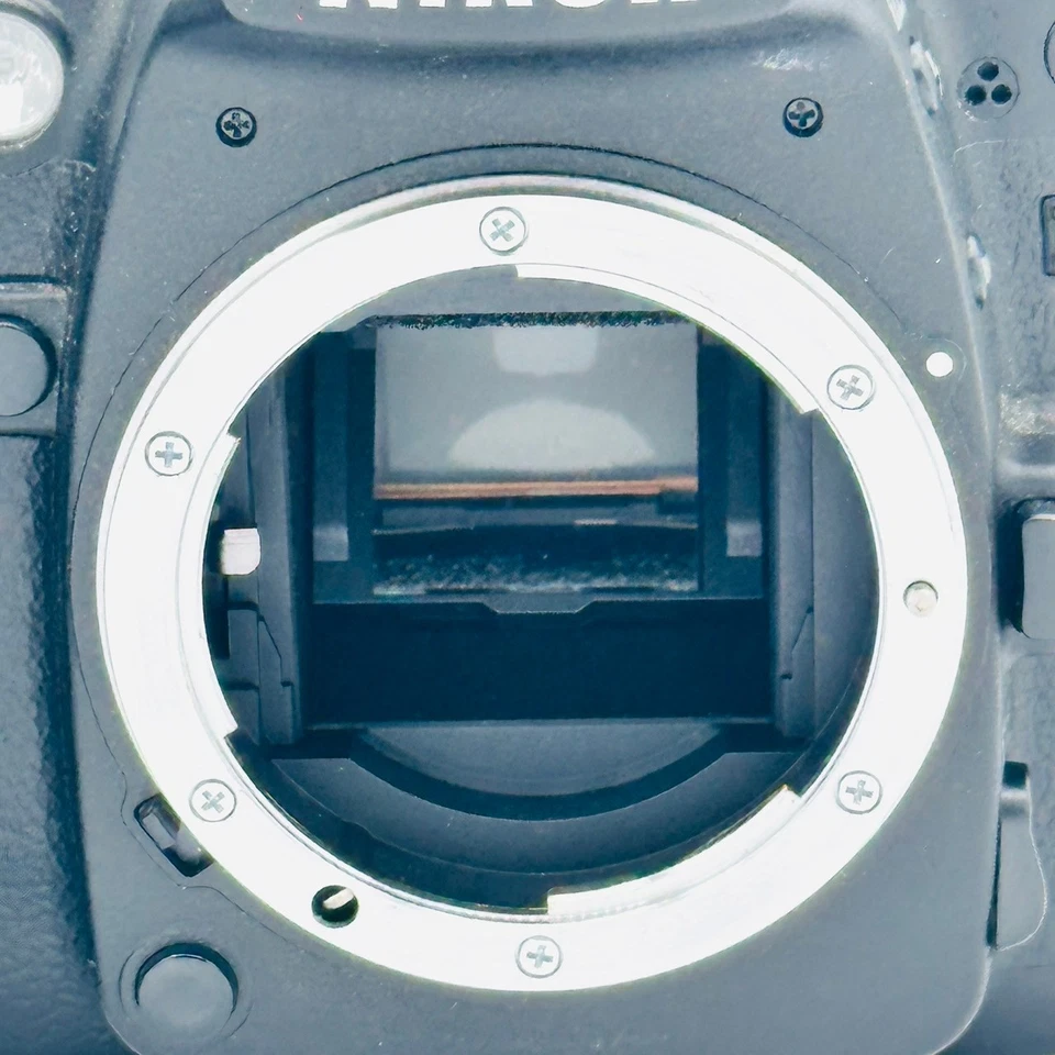 [Mint] Nikon D90 12.3MP SLR Camera Body (Shutter Count:5323) #133A - Image 3 of 4