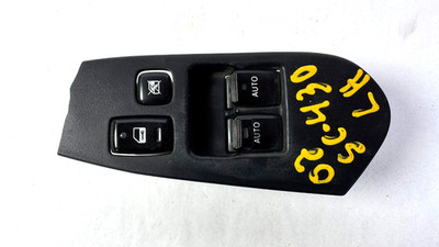 2002-2010 Lexus SC430 Left Driver Side Door Master Window Switch *broken piece