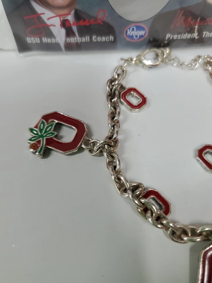 2001 OHIO STATE SCHEDULE PIN (ROSS HEART HOSPITAL) And Charm Bracelet - Image 4 of 4