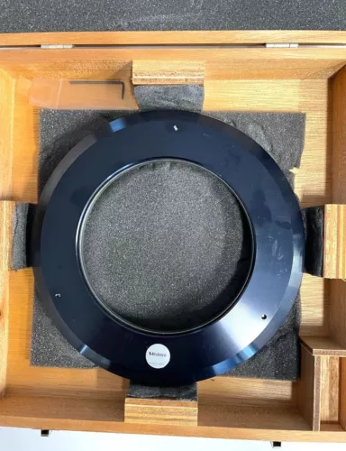 Mitutoyo 211-033 Centering Device for RA-7 Roundness Tester