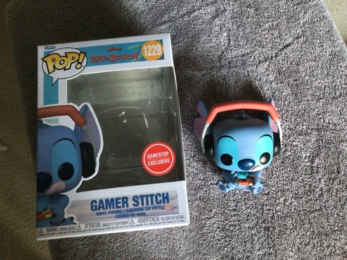 Funko Pop! Vinyl: Disney - Gamer Stitch #1229