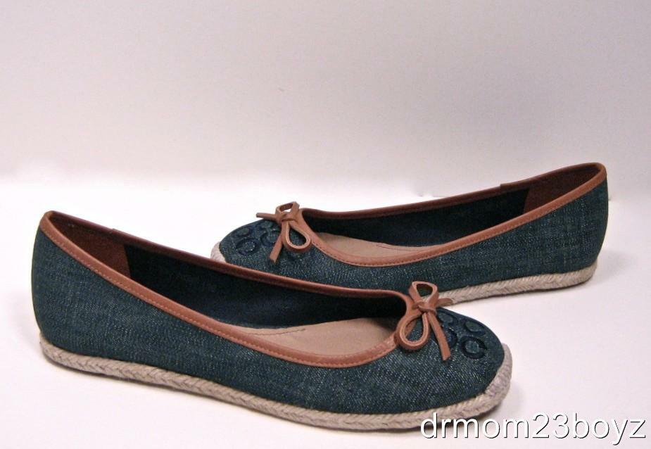 New NIB Coach Darcelle Signature Espadrille Ballet Flats Denim Blue Canvas