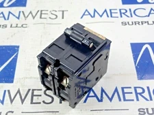 Used Murray MP240 2 Pole 40 Amp 120/240 VAC Plug In Circuit Breaker Old Style