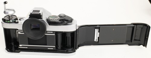 Canon AE-1 Program Film Vintage Camera 3 Lenses Vivitar Flash Film Case READ! - Picture 10 of 23