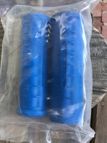 Harley Davidson handle grips, blue, new