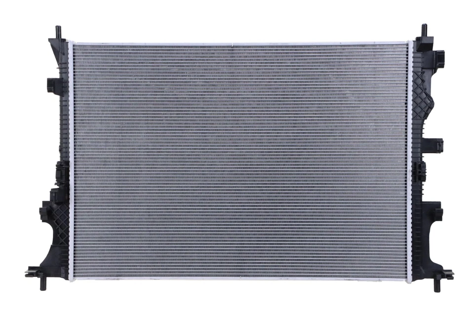 Radiator without Oil Cooler for Ford Bronco Sport 2021 2022 2023 L3 1.5L L4 2.0L — 第 3/4 张图片