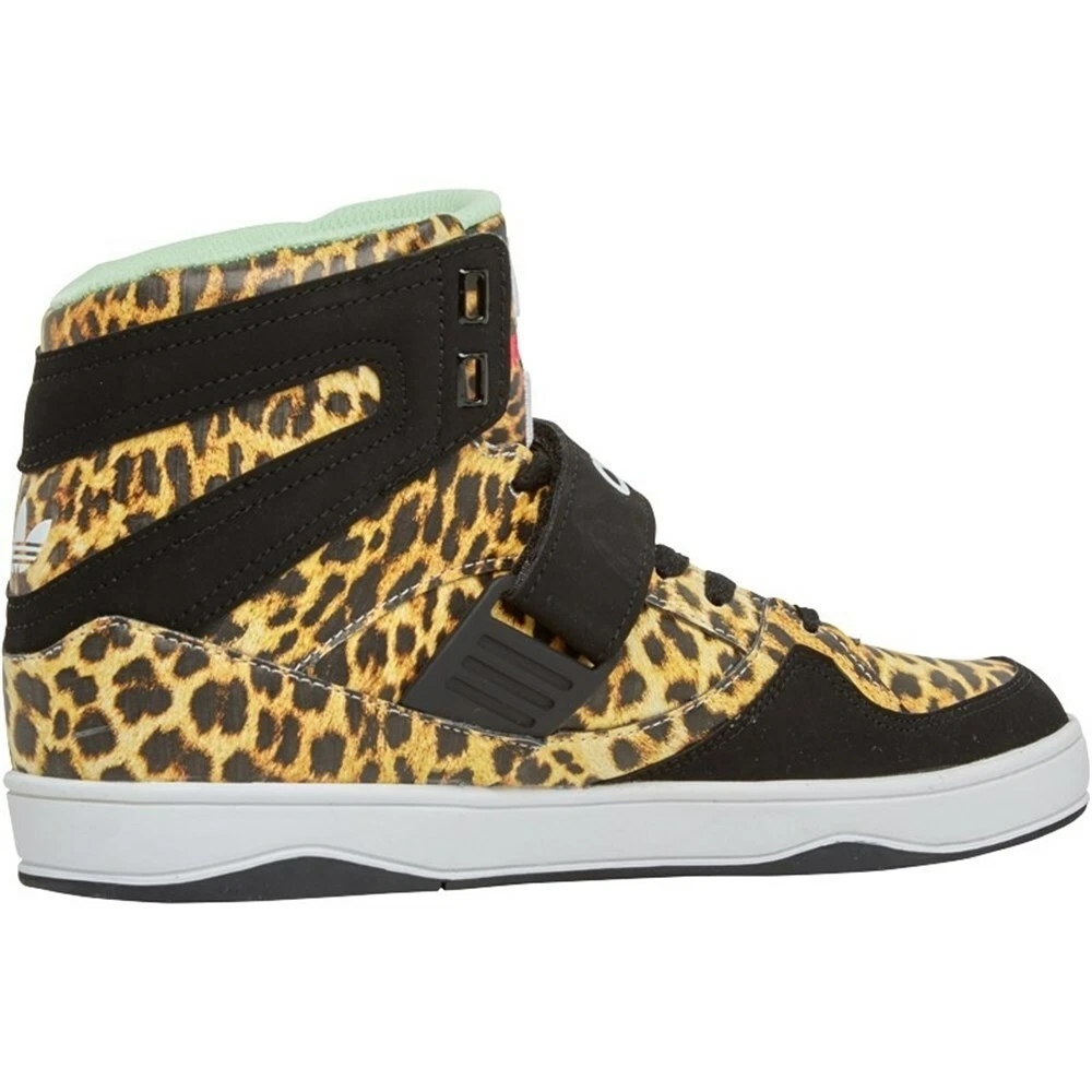 9.5 Women s adidas SPACE DRIVER 2.0 Black Running White cheetah