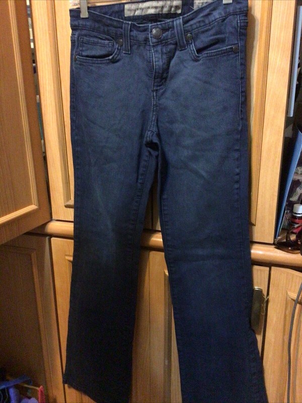 Nine West Vintage American Jeans SIZE 4 Mid Rise Bootcut Dark Wash EUC Y4