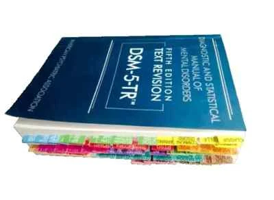 Diagnostic and Statistical Manual of Mental Disorders DSM-5-TR with TABS