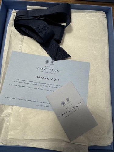 Smythson notebook cover A5 size No noticeable scratches or stains Beautiful - Picture 3 of 11