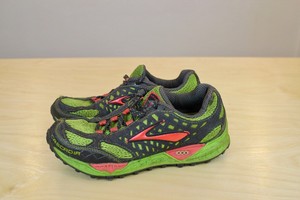 brooks cascadia 7 yellow