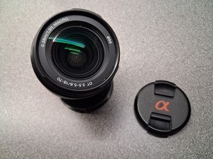 Sony SAL SAL1870 18-70mm f/3.5-5.6 DT zoom Lens, Good Condition