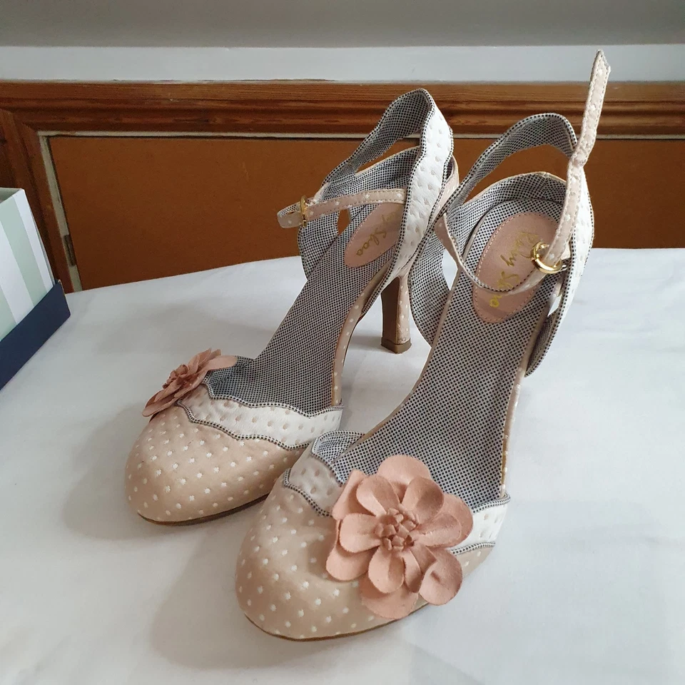 Ruby Shoo Heidi Beige Womens UK 8 Tan White Polka Dot Heels Pumps Flower - Image 2 of 3