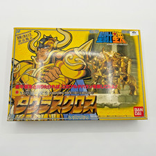 BANDAI JAPAN vintage figure Saint Seiya  TAURUS ALDEBARAN  Gold Saint Cloth