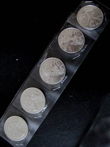 BLot of 5 American Silver Eagles  1 oz  .999 Fine Silver  2014 Uncirculated Mint