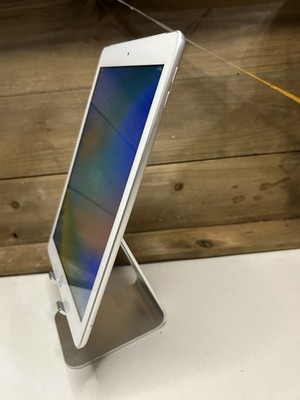 Apple iPad 5th gen Wifi+Cellular Unlocked - Silver - 32GB | eBay