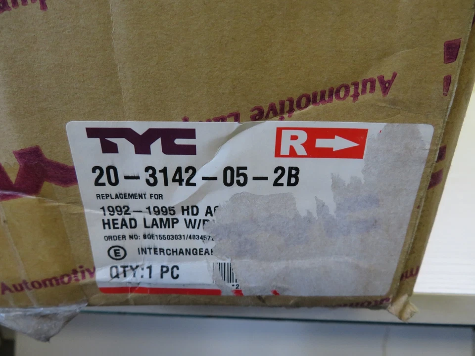 OS DRIVER RH HEADLIGHT TYC 20-3142-05-2B FITS HONDA ACCORD 1992-1995 #LSM - Image 2 of 4