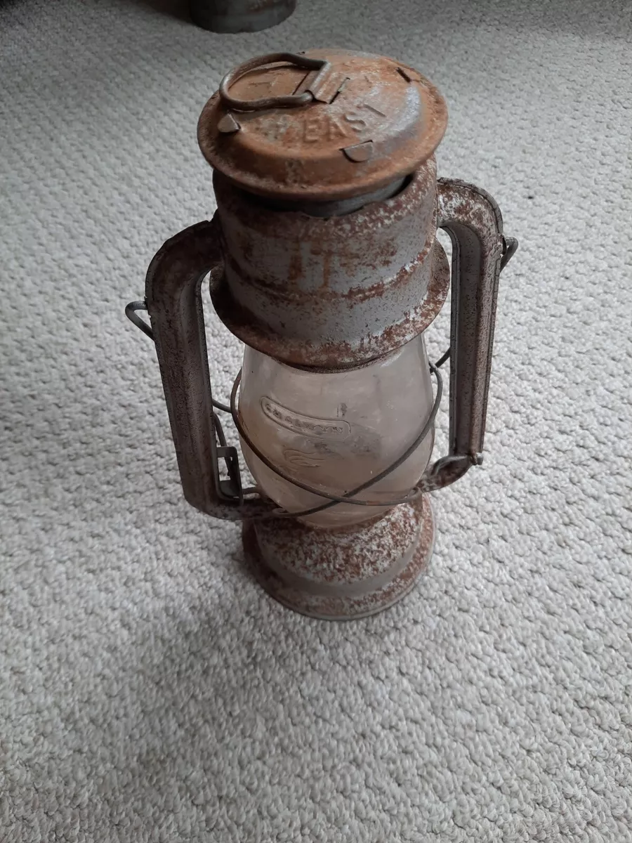VINTAGE CHALWYN FAR EAST STORM LANTERN OIL LAMP
