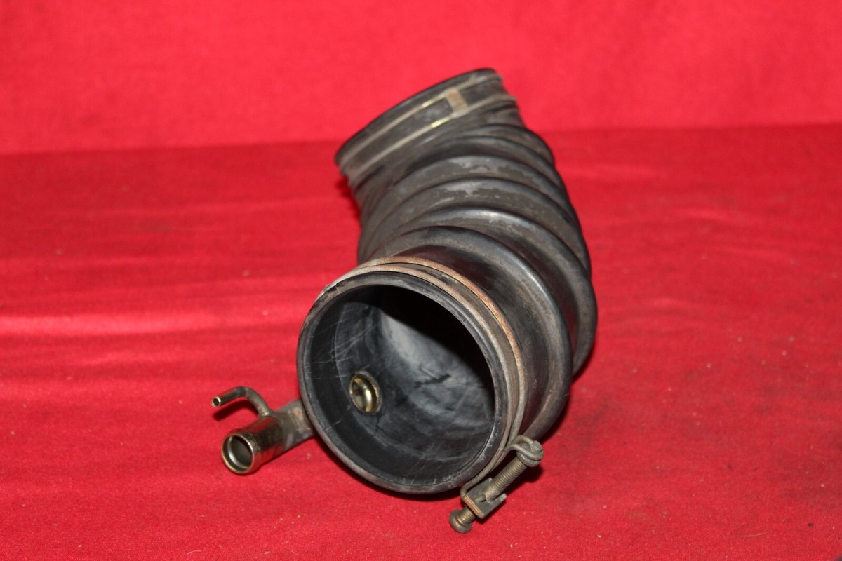 まの 1984-1989 300ZX Z31 MAF Intake Duct Air Tube Hose 16577