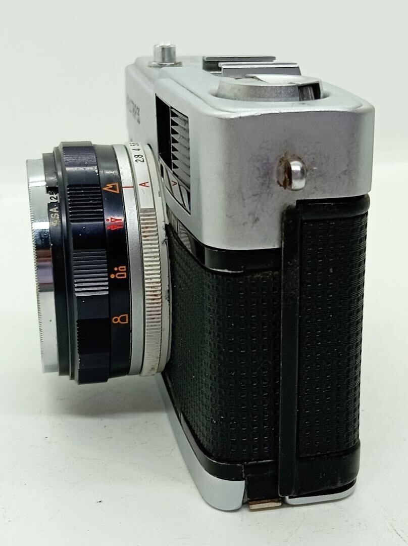 Olympus Trip 35 40mm F2.8 Point and Shoot 35mm Film Camera From