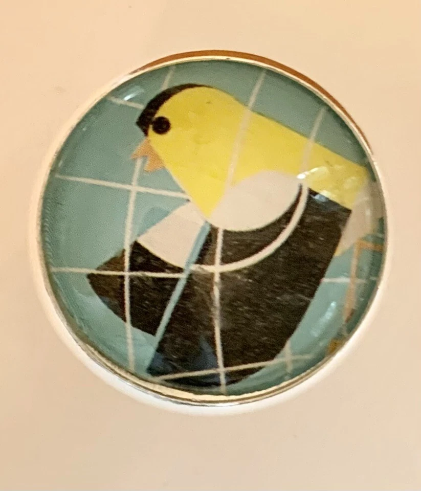 Charley Harper Pinzón Amarillo Pájaro Cantor 1" Vidrio Costura Botón CH700 Foto 3 de 4