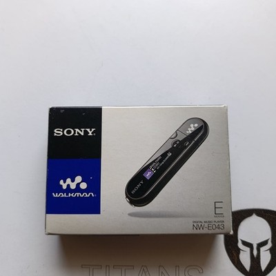 Sony Walkman Digital Music Player NW-E043 4Gb White and Silver