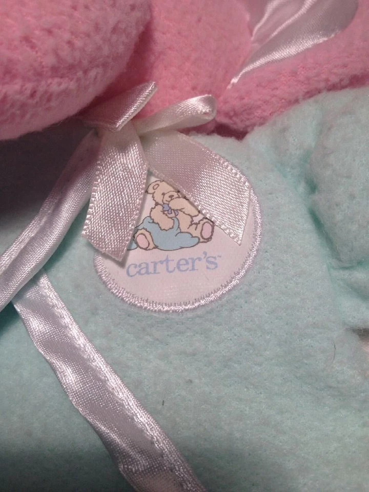 Manta de seguridad para bebé elefante rosa Carters de colección Lovey felpa verde bata sonajero Foto 2 de 4