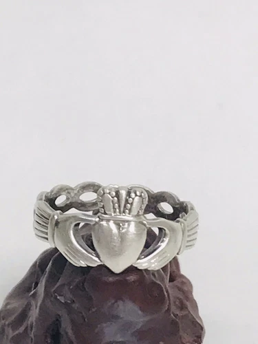 Vintage SD Claddagh Sterling 925 Ring, Heart Hands Crown Size 7.5